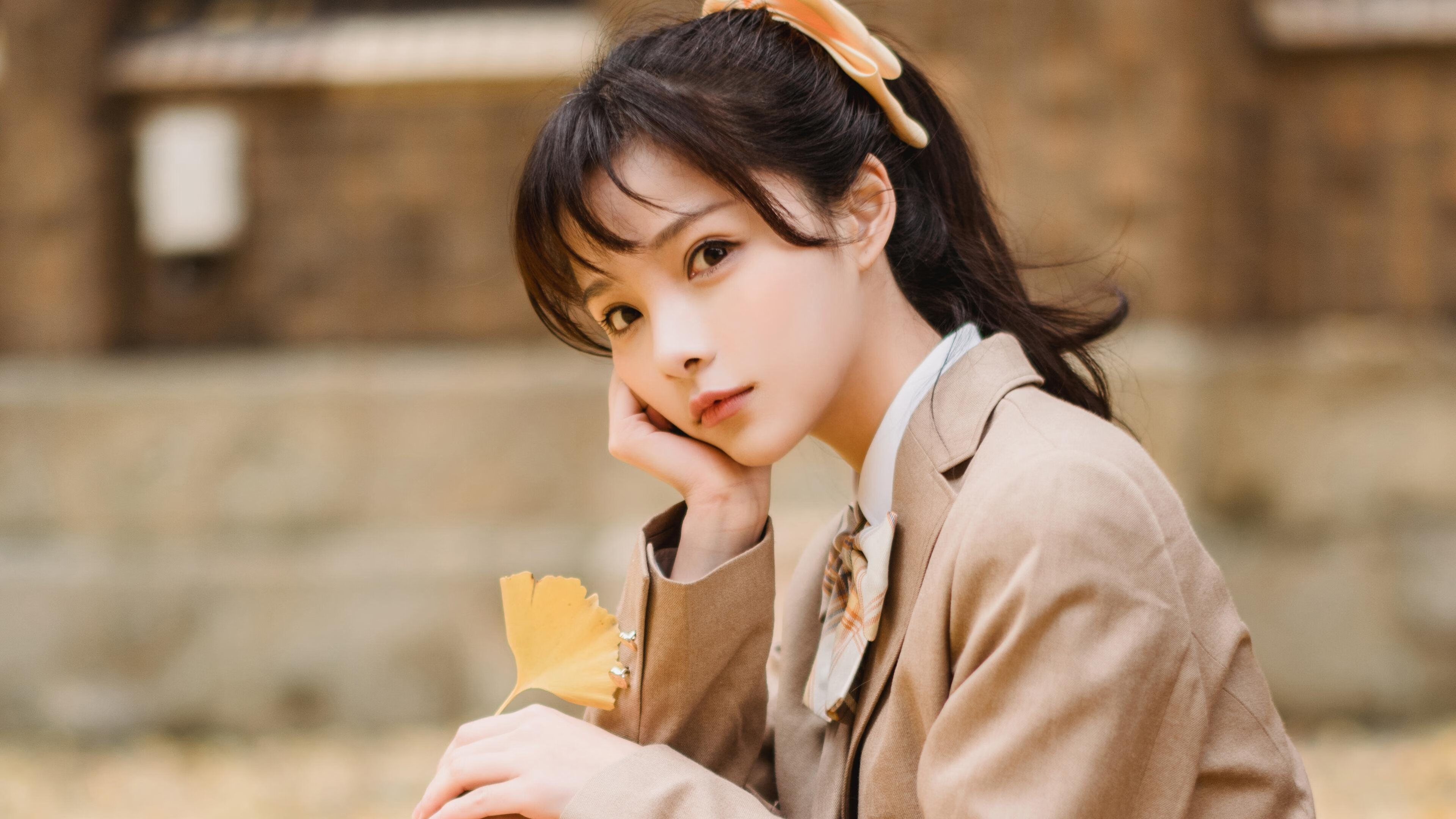 英超防守策略调整后对抗犯规率变化分析，英超哪个球队打防守反击