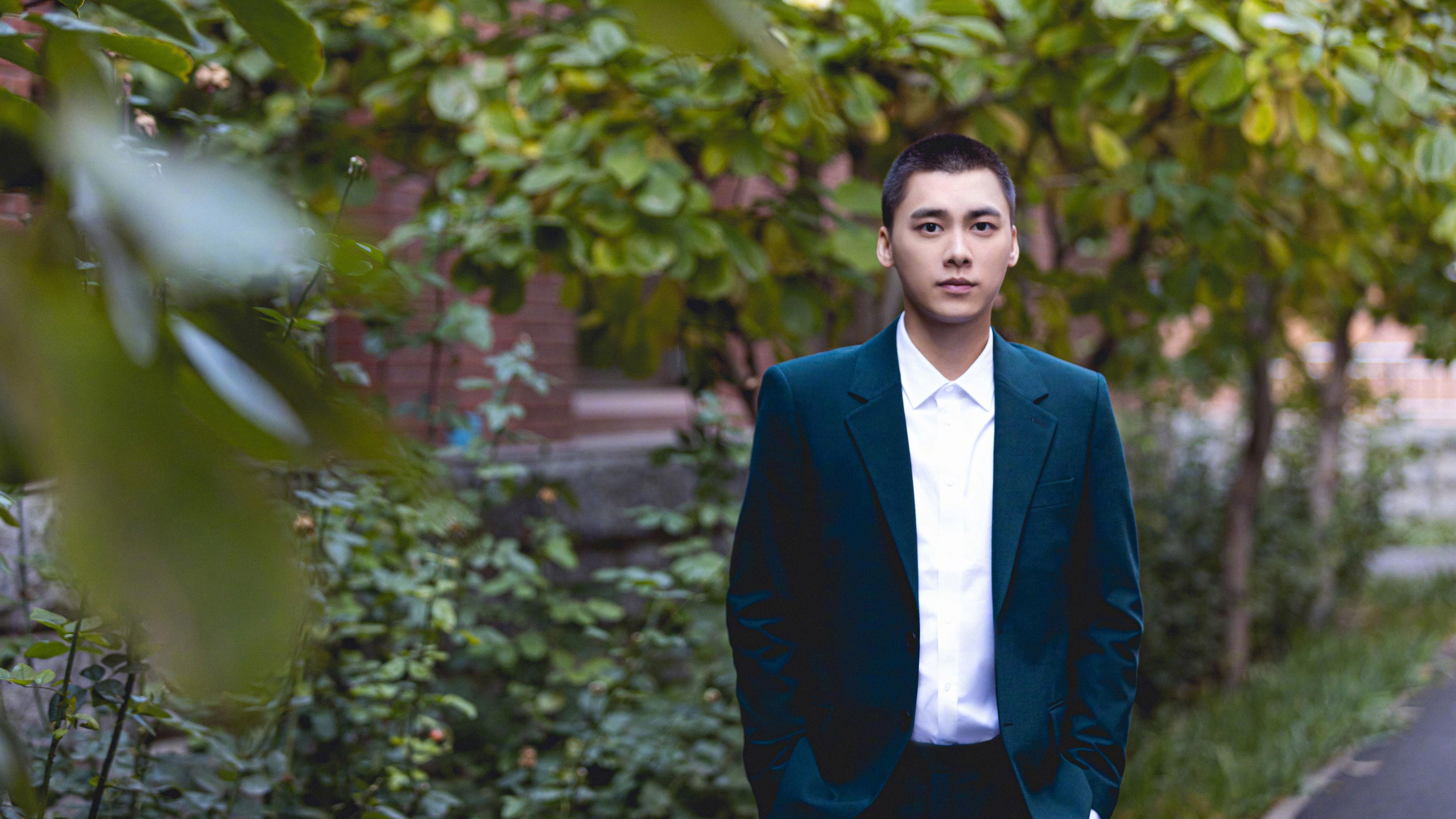 “壁球赛场,快速反击与精准控制:2025世界运动会在高新区全民健身馆激烈上演!”