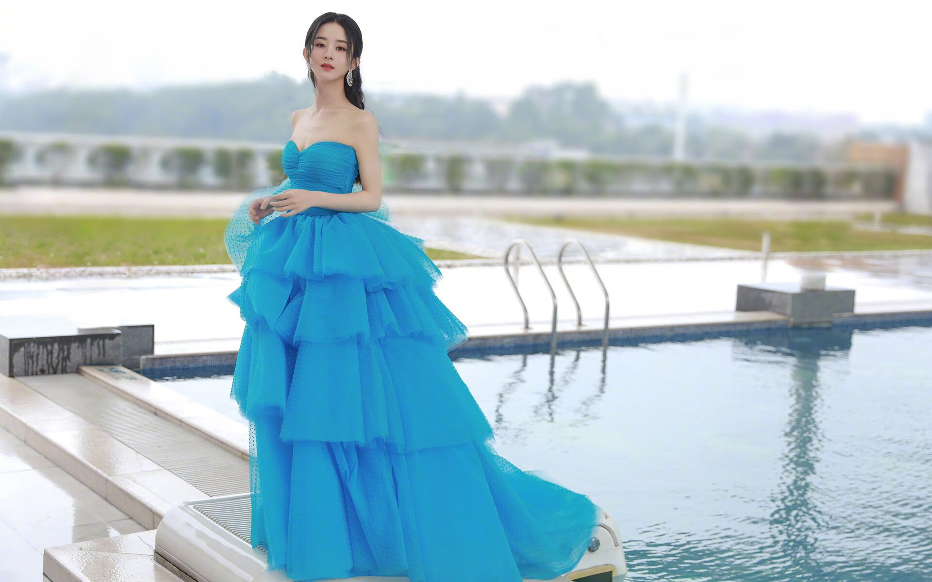 “高新体育中心：羽毛球赛场成全球选手竞技之地”