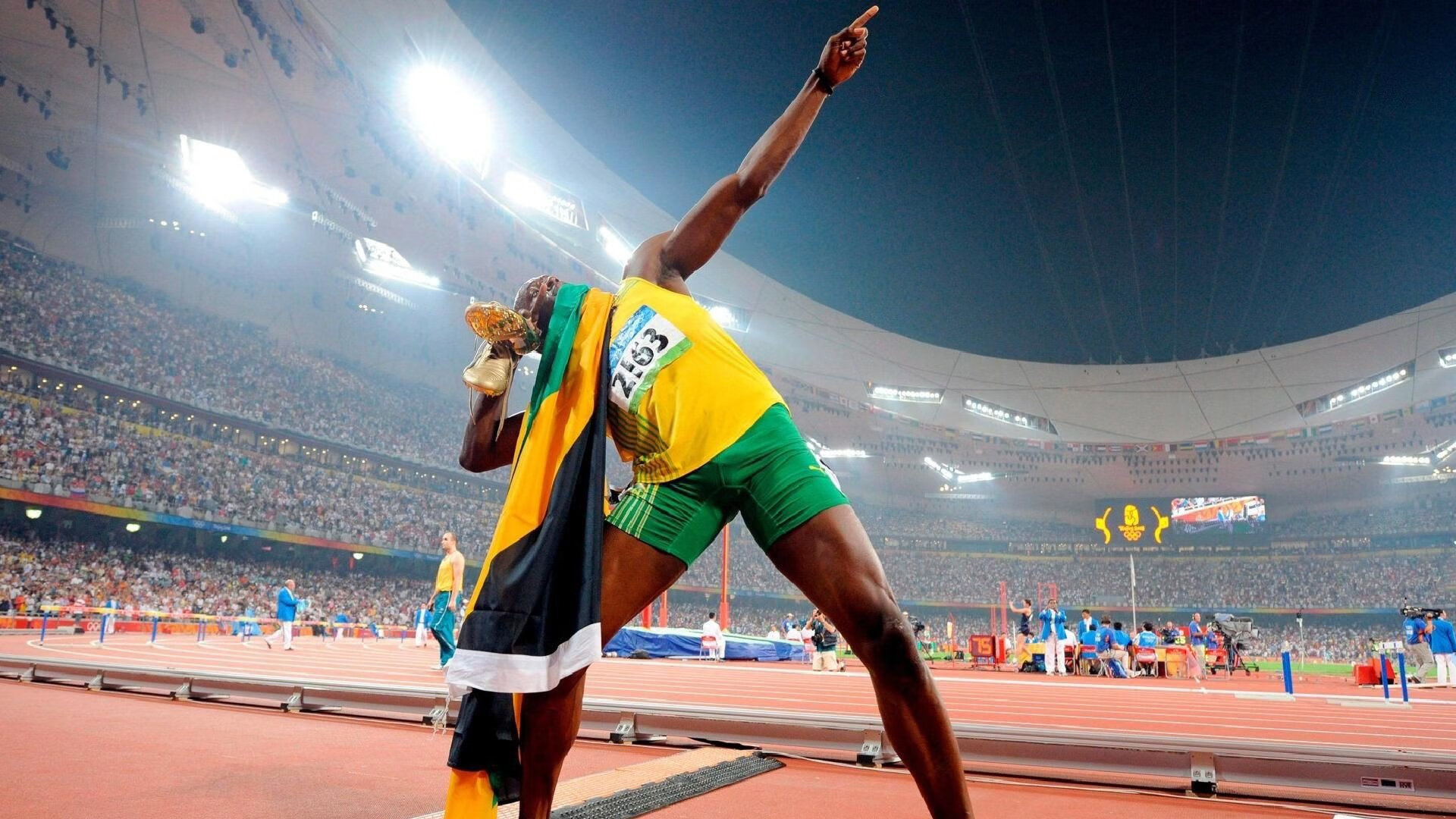 军训期间献血获假？ 校方：无强制，完全自愿，献血对军检有影响吗