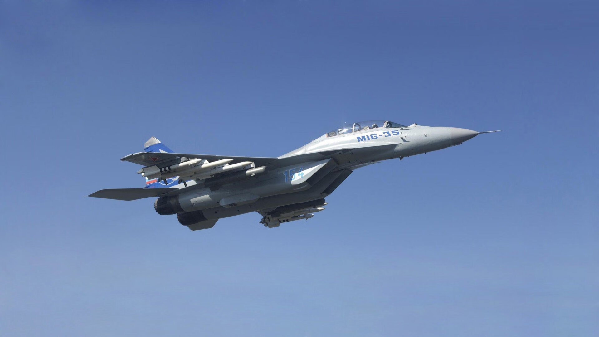 回望新疆之旅：总书记的步履